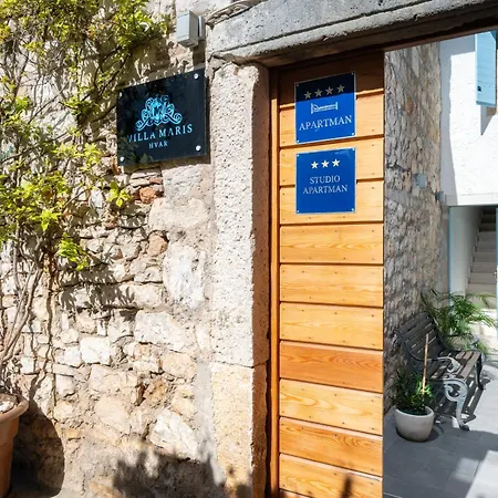 Hvar Maris هفار