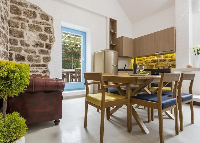 Hvar Maris Guest house